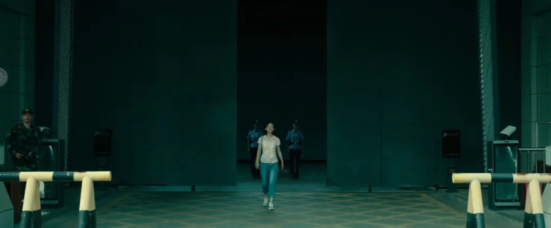 电影推荐 | 近期很火的电影,生于黑暗,却努力向阳而生