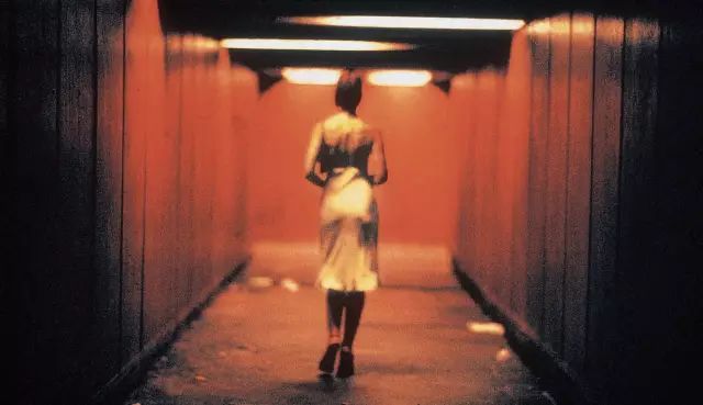 50部曾让影坛震惊的大尺度电影，你看过几部？